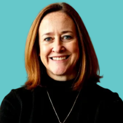 headshot Ellen Gillis