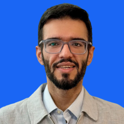 Headshot of Farnoosh Azadi
