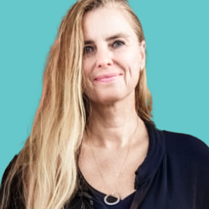 Kathrin Schunemann Headshot Teal