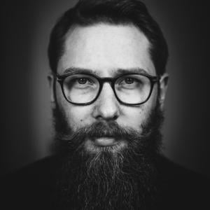 Yann Jajkiewicz headshot